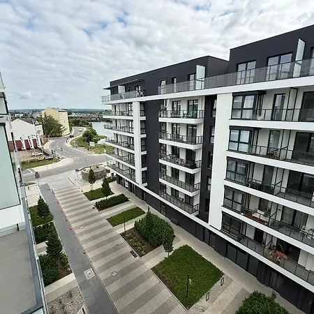 Ts Riverside With Free Parking Apartment